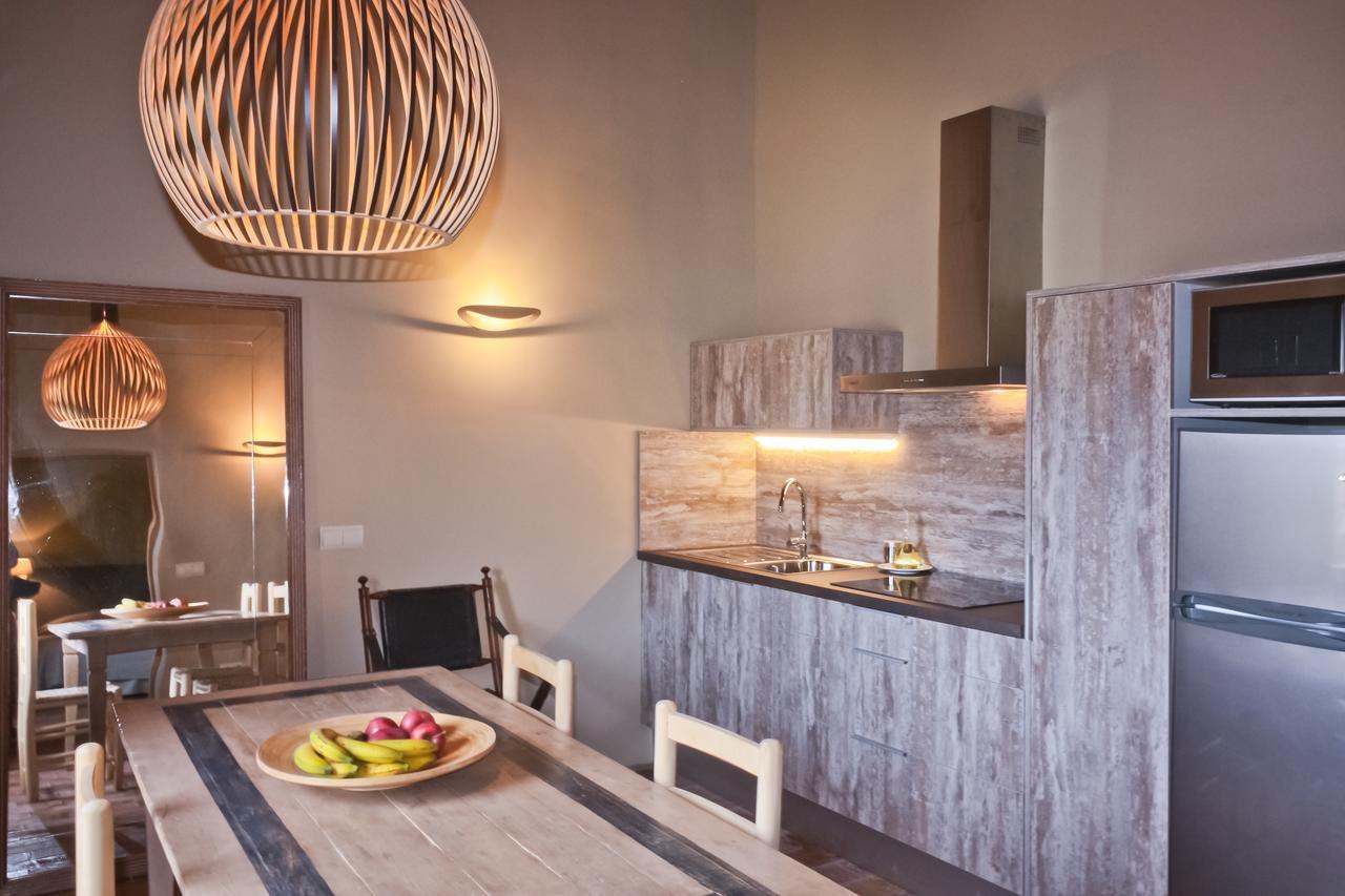 Apartamentos En La Rectoria De Regencós Екстериор снимка